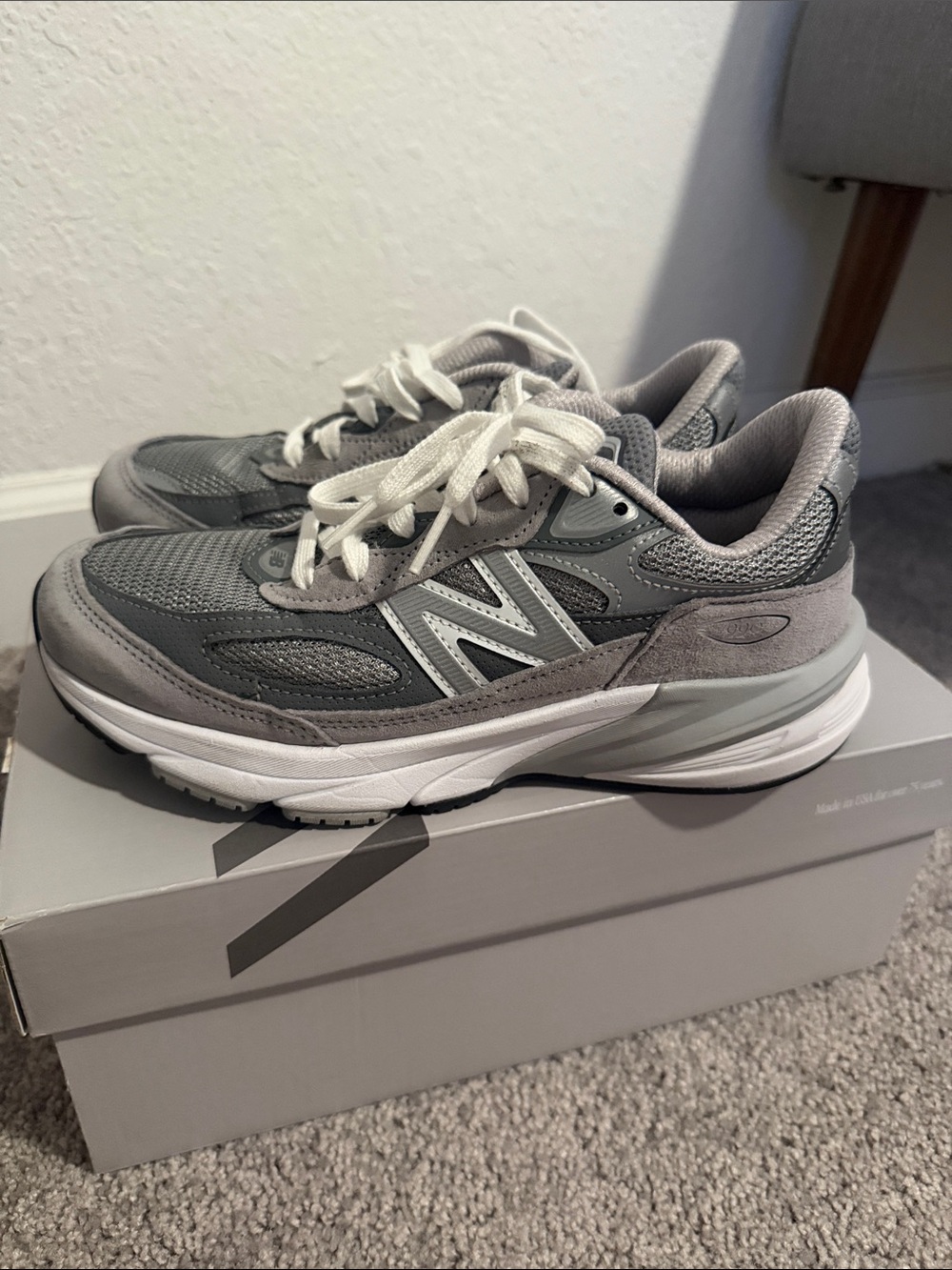 New Balance Women's Gray and White Athletic Sneakers 990